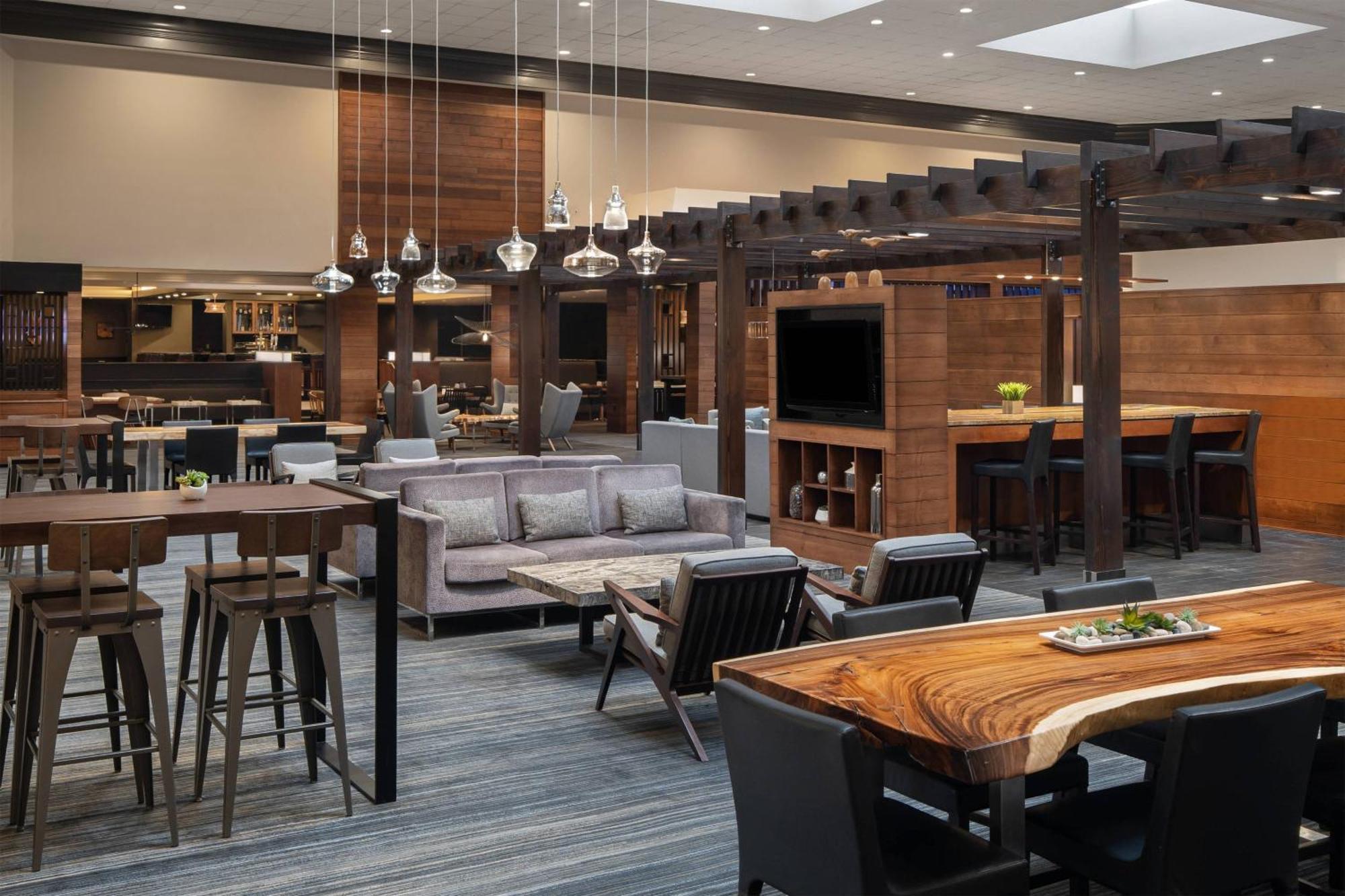 Hotel Cleveland Marriott East Warrensville Heights Exterior foto