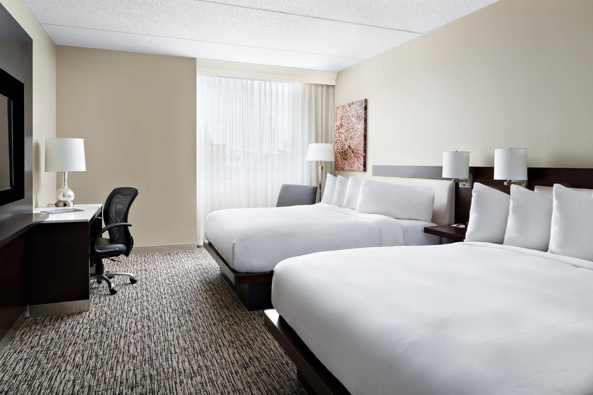 Hotel Cleveland Marriott East Warrensville Heights Exterior foto
